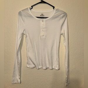 Pink Republic Women's White Long Sleeve Tee